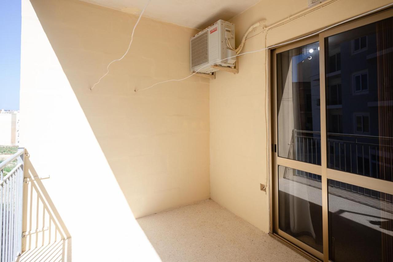 Marsalforn Apartment マルサルフォーン エクステリア 写真